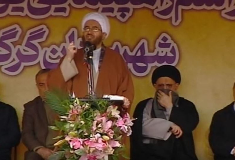 ملت ایران انقلاب اسلامی را مانند جان شیرین دوست دارد