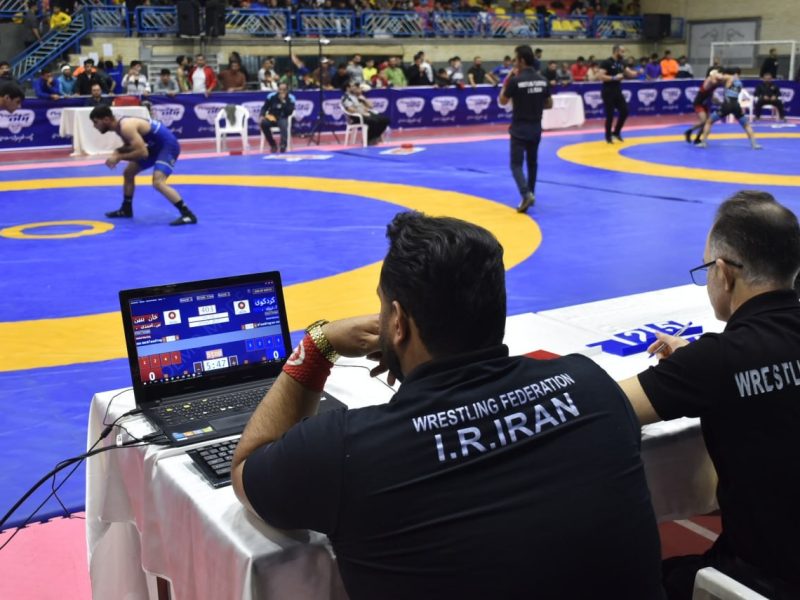 گلستان با جایگاه واقعیش در کشتی فاصله دارد