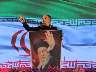 ایستادگی مردم معادلات را تغییر داد
